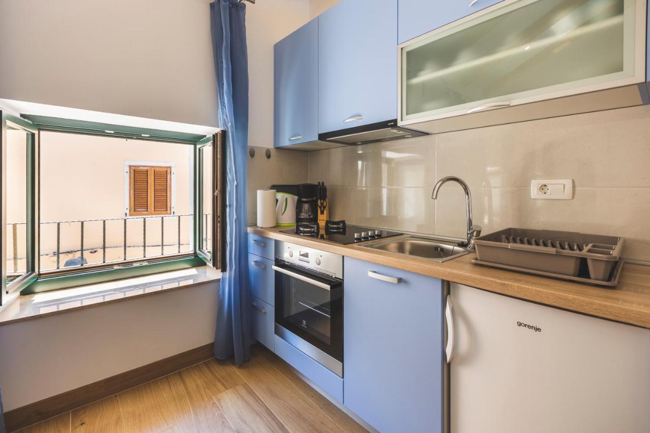 Vinea Apartmani Umag, Ulica G Garibaldia 2 Luaran gambar