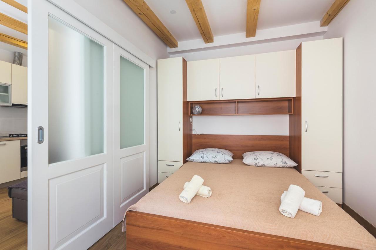 Vinea Apartmani Umag, Ulica G Garibaldia 2 Luaran gambar