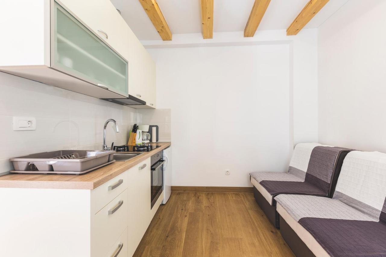 Vinea Apartmani Umag, Ulica G Garibaldia 2 Luaran gambar